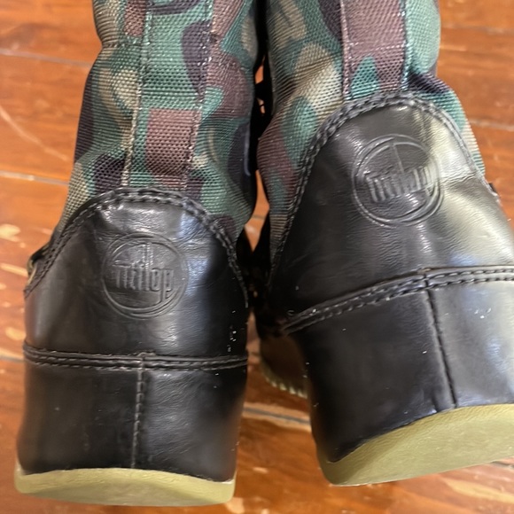 Fitflop camouflage boots (sz 1) - Picture 3 of 11